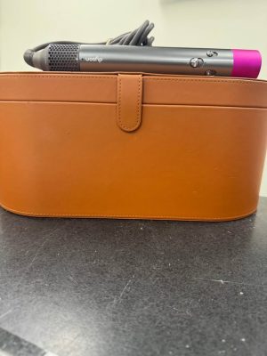 Dyson Air Wrap in case with accessories #GN431449