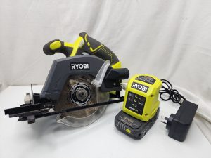 Ryobi 18V ONE+ Circular Saw w/ 2Ah Battery & Charger (R18CSP) - IP427426