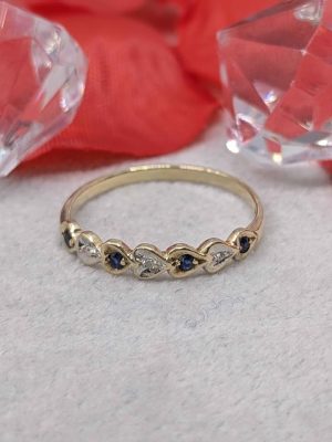 Ladies 9ct Gold Heart Eternity Ring - BL413510