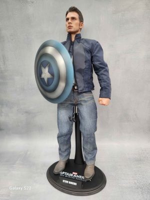 Hot Toys Marvel Captain America The Winter Soldier Steve Rogers Figure - BP431986