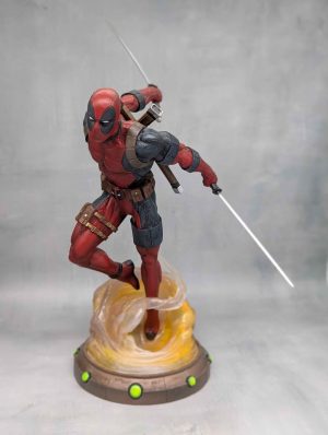 Marvel Gallery Deadpool 9-Inch Statue - BP430186