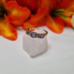 9ct Yellow Gold Blue Three-Stone Ring TW408934