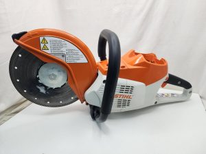 STIHL CORDLESS CUT OFF SAW IP363798