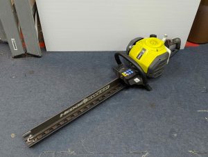 Ryobi 2-Stroke 25.4cc Petrol Hedge Trimmer (RHT25460RO) - BP413259