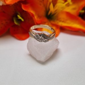 9ct Yellow Gold Three-Stone Ring TW393324