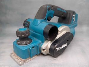Makita 18V Brushless AWS 82mm Planer Skin-Only (DKP181) - BP431683