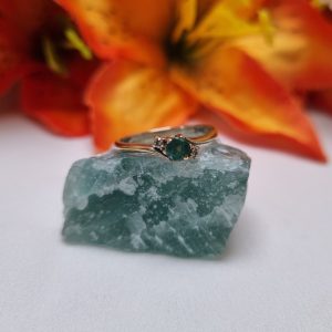 9ct Yellow Gold Green Stone Ring TW400660