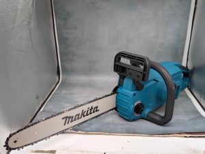Makita 18V Brushless 400mm Chainsaw Skin-Only (DUC407) - BP428841