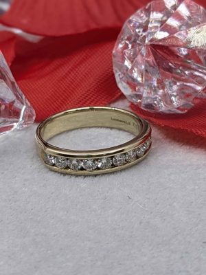 Ladies 9ct Gold Diamond Half Eternity Ring - BL394535