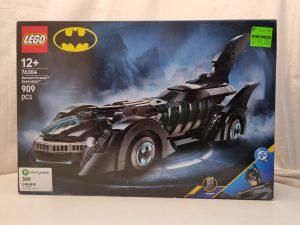 Batman Forever Batmobile 909 Piece LEGO Set - IP432843