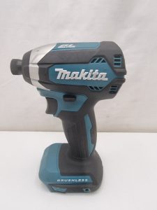 Makita Drill Kit IP436389