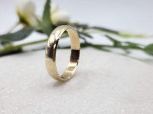 9ct Yellow Gold Wedder GN431657