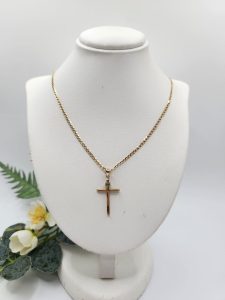 9ct Yellow Gold Chain and Cross Pendant GN436829