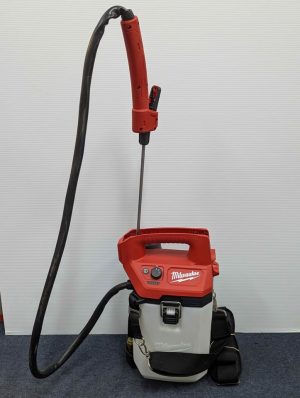 Milwaukee 12V 7L Handheld Chemical Sprayer Skin-Only (M12 BHCS) - BP432812