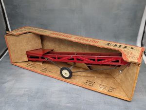 John Deere Loco Com Planter - BP433170
