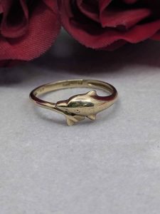 Ladies 9ct Gold Dolphin Ring - BL421736