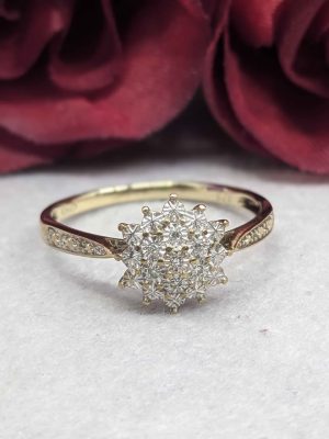 Ladies 9ct Gold Floral Illusion Cluster Diamond Ring - BL395161