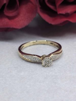 Ladies 9ct Yellow Gold Floral Diamond Ring - BL399017