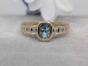 Ladies 9ct Yellow Gold Blue Stone Diamond Ring (2.3gms) - BL428132