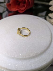 Ladies 18CT Yellow Gold Opal Ring - BP418076
