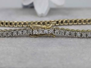 9ct Yellow Gold Diamond Tennis Bracelet (6.6gms) - BL427059
