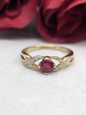 Ladies 9ct Yellow Bypass Style Ring - BL391306-2