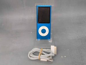 Apple iPod Nano 4th Generation Music Player (8GB) - BP435195