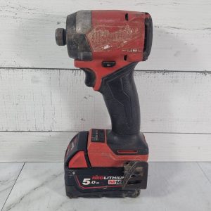 Milwaukee 18V Impact Driver TW425808
