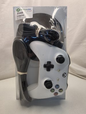 Xbox Series S Console w/ Controller & Cords 512GB - IP438188