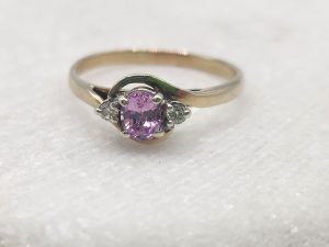 9ct Yellow Gold and Pink Stone Ring GN440275