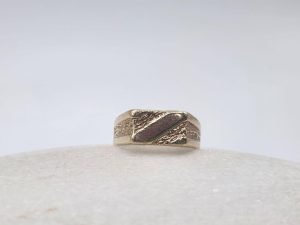9ct Yellow Gold Ring GN438131