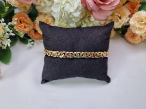 18ct Yellow Gold Curb Link Bracelet TW422619