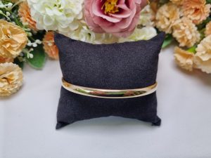 9ct Yellow Gold Bangle TW419383