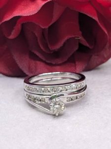 Ladies 9ct White Gold Bridal Ring Set - BL402740
