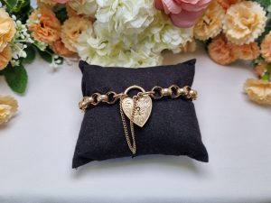 9ct Yellow Gold Heart Locket Belcher Bracelet TW430631