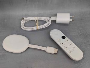 Google TV Chromecast 4K Streamer w/ Remote & Charger (GZRNL) - BP436183
