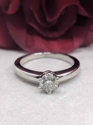 Valuated Ladies 18ct White Gold Diamond Solitaire Ring - BL244867