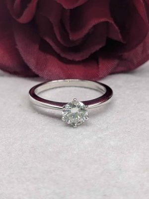 Valuated Ladies 18ct White Gold Diamond Solitaire Ring - BL342667