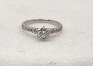 9ct White Gold and Diamond Ring GN438510