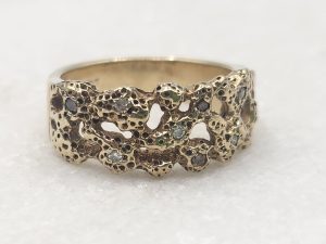 9ct Yellow Gold and Diamond Ring GN438132