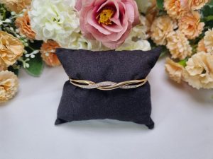9ct Yellow Gold Twist Bangle TW425179