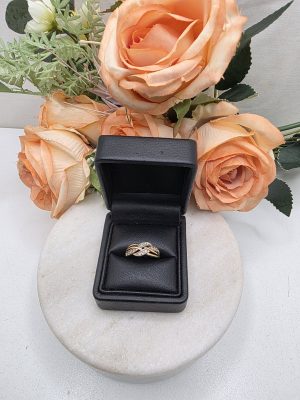 9CT Yellow Gold and Diamond Ring - IP396162