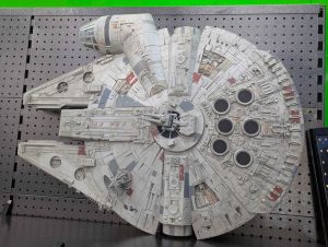 Star Wars Replica Millennium Falcon Playset w/ Removable Parts & Sounds - BP434227