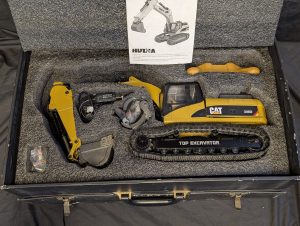 Huina 1/14 Scale Electric RC Model Top Excavator (1580) w/ Box - BP444461