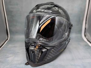 LS2 Explorer Plus Carbon Motorcycle Helmet (Size XXXL) - BP442318