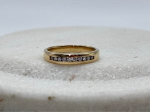 10ct Diamond Band - GN444338
