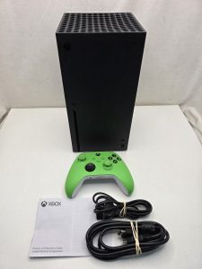 Microsoft Xbox Series X 1TB w/ Controller, Cords & Box - IP442713