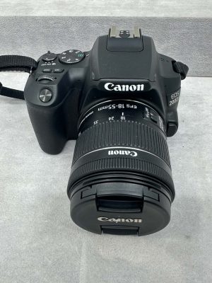 Canon EOS200D II camera with lens - BL369553