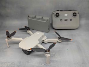 DJI Mini 2 Ultra-Lightweight 4K Drone (MT2PD) w/ 3 x Batteries & Case - BP444047
