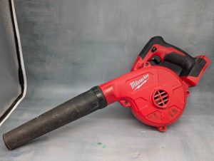 Milwaukee 18V Compact Blower Skin-Only (M18 BBL) - BP443238